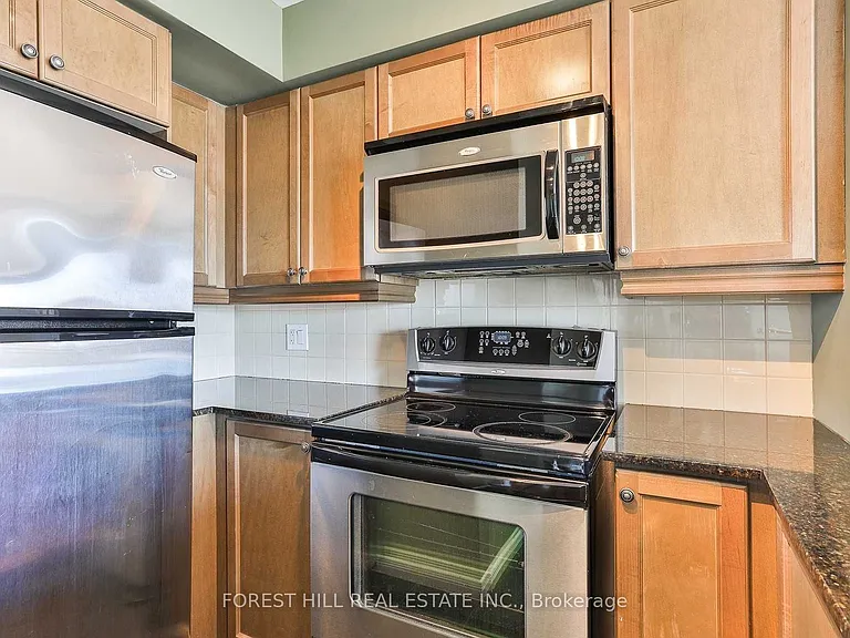 736 Spadina Ave #1104 — Photo 4