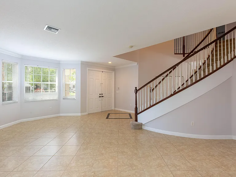 2316 Waburton Ter — Photo 4