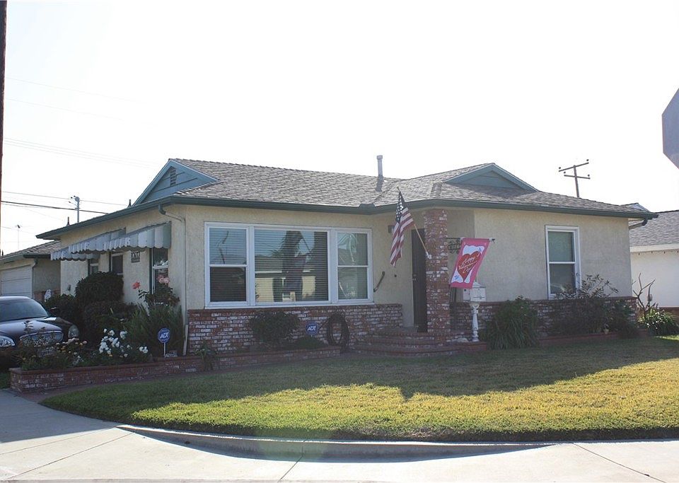 1st image of 17637 Maidstone Ave