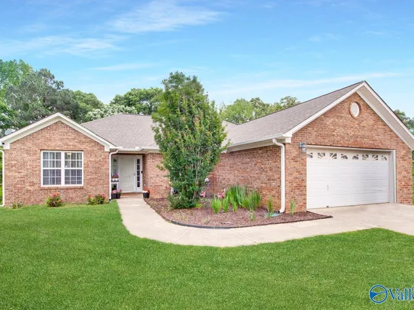 113 Lacebark Dr, Toney, AL 35773