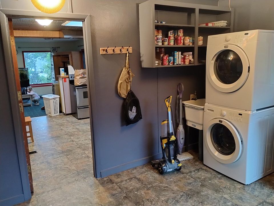 1st image of 2136 NW Lee Ave