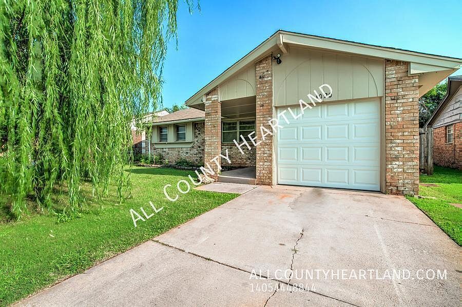 1st image of 1020 NW 20th St