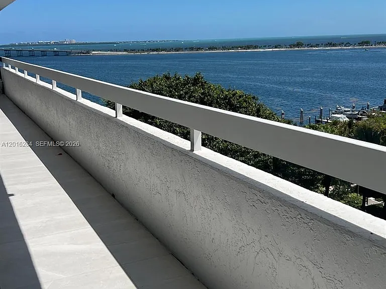 1627 Brickell Ave #1204 — Photo 2
