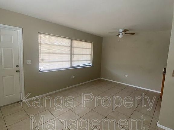 4th image of 918 11th Ave N