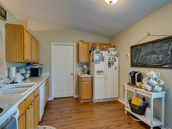 Kitchen with appliances. 