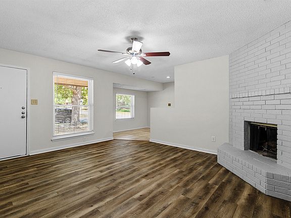5th image of 5001 Darrow Ln