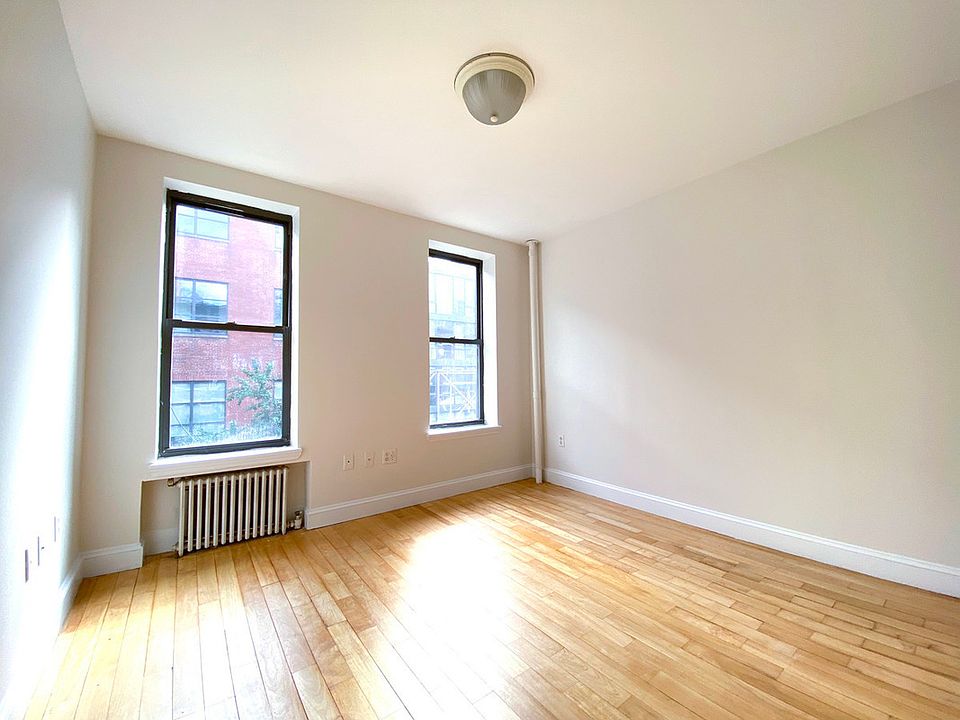1st image of 533 W 49th St APT 5RE