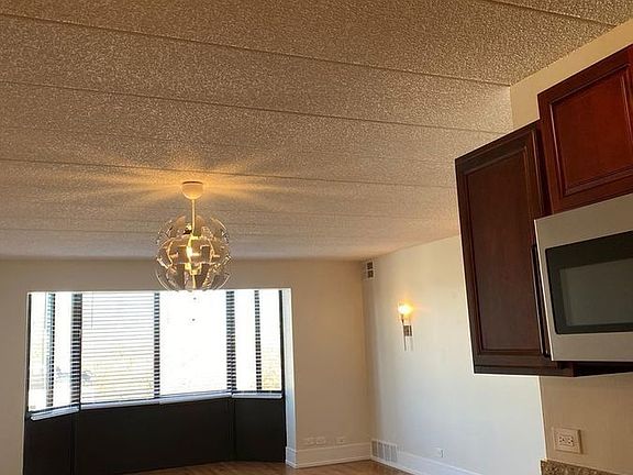 4th image of 626 E Woodland Park APT 511