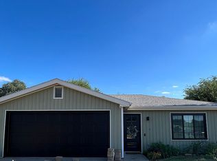 402 Shetland St, Ogden, KS 66517