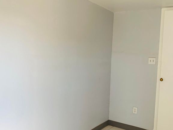 4th image of 1015 E San Antonio Ave