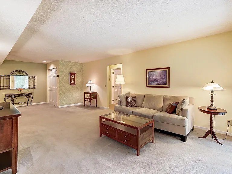 9728 Timberview Ct #10 — Photo 21