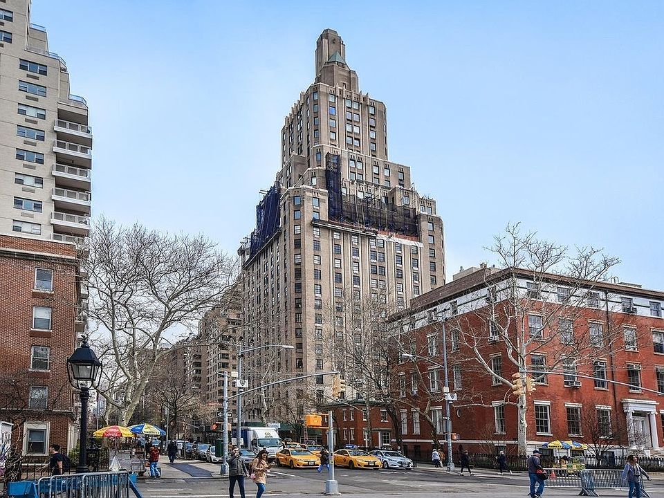 1st image of 1 5th Ave APT 10G
