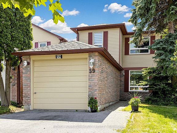 3rd image of 59 Valley Stream Dr