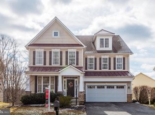 1805 Morning Walk Dr, Catonsville, MD 21228