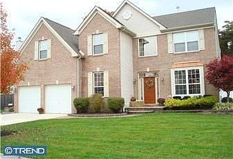 1st image of 4 Chaucer Cir