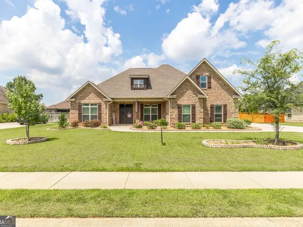 217 Woodlands Blvd, Kathleen, GA 31047