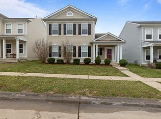 2013 Village Glen Dr, Wentzville, MO 63385