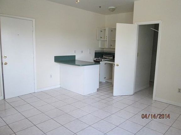 5th image of 3101 Indian Creek Dr APT 100