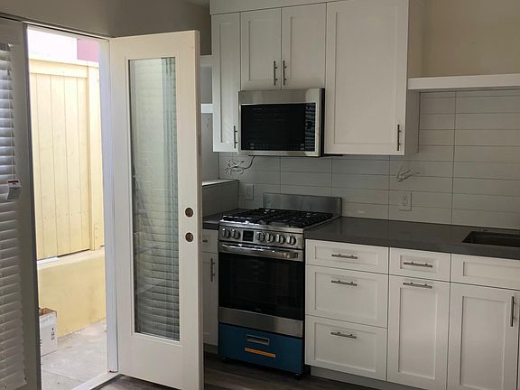 Additional Kitchen