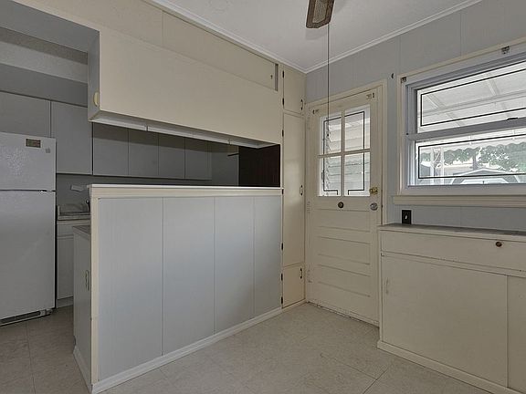 2nd image of 67-23 211th St