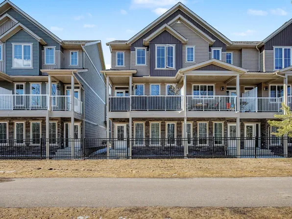 1051 Graydon Hill Blvd SW #19, Edmonton, AB T6W 3C8