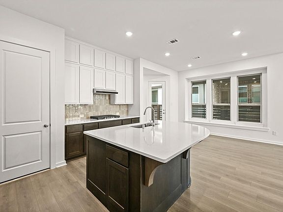 7th image of this home