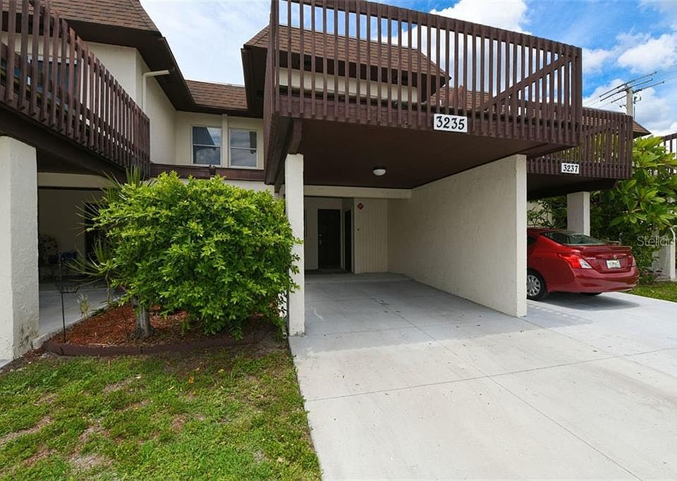 1st image of 3235 Ramblewood Dr N