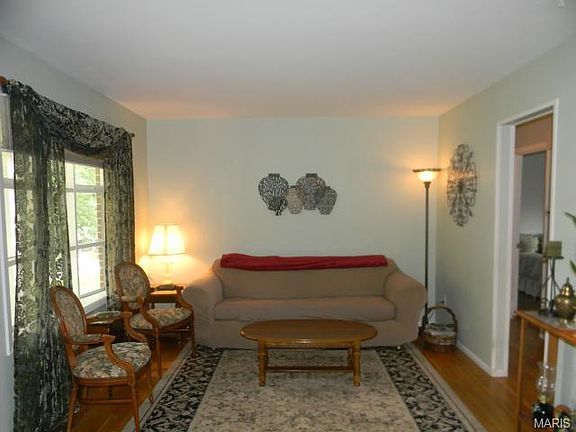 2nd image of 1724 Atmore Dr