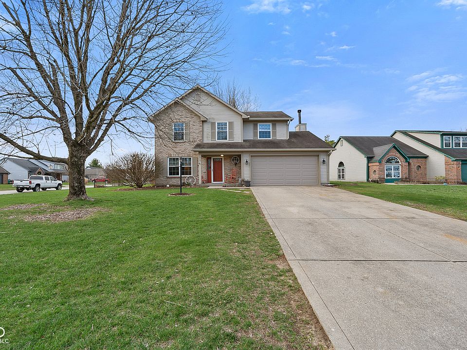 1st image of 1039 E White Ash Ct