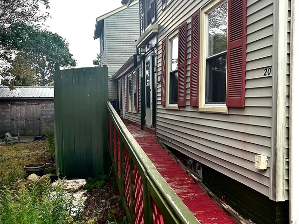 20 Corliss Street, Bath, ME 04530
