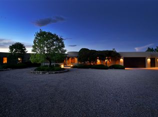 71 Calle Ventoso W, Santa Fe, NM 87506