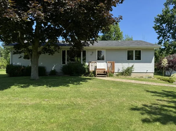 7195 Timber Trl, Port Hope, MI 48468