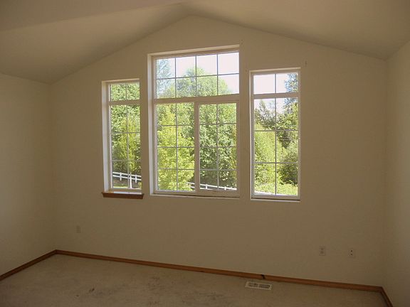 5th image of 13900 199th Ave SE