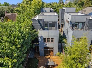 516 25th Ave S, Seattle, WA 98144