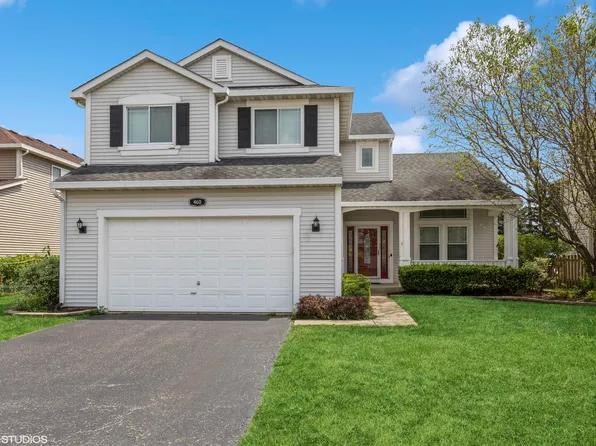 460 Wright Dr, Lake In The Hills, IL 60156