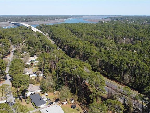 4th image of 11 Bay Pines Dr