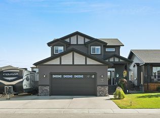 9 Viceroy Cres, Olds, AB T4H0C4