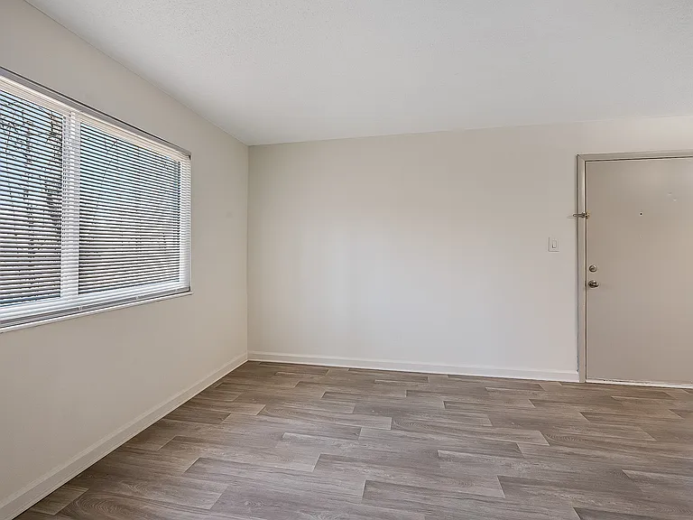 Enclave at North Point — Photo 95