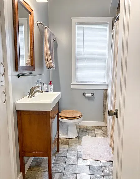 632 W 22nd St — Photo 5
