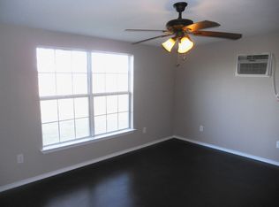 1066 Crow Trce, Henrietta, TX 76365