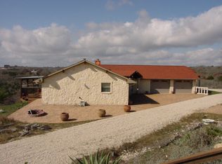 236 N Ridge Rd, Center Pt, TX 78010