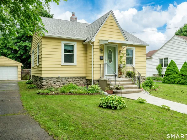 30 Donald Terrace, Waterbury, CT 06705
