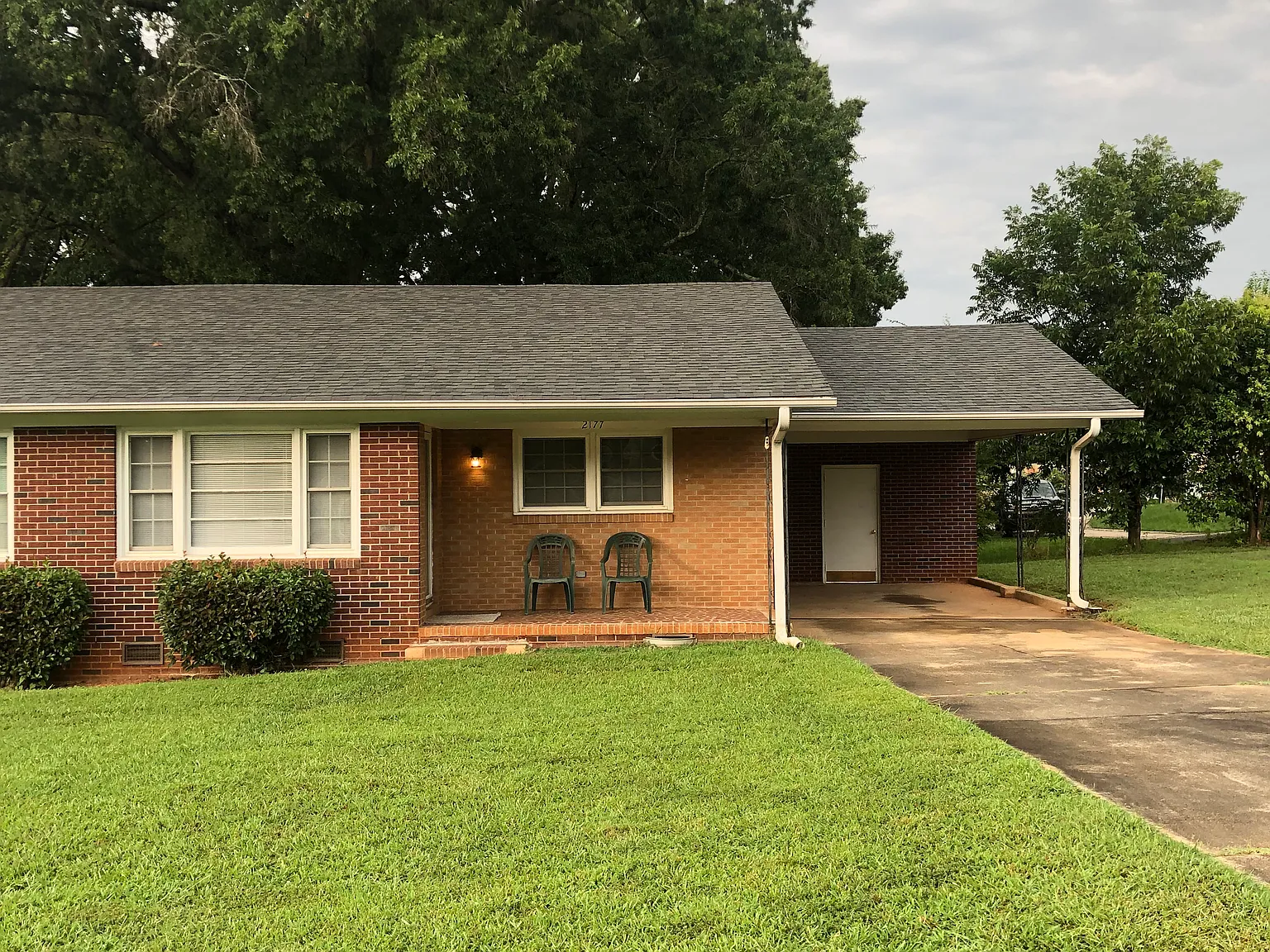 2 bed, 1100 sqft, $1,550 — Photo 3