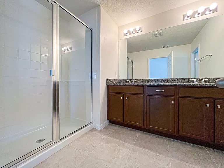 10227 Highline Crest St — Photo 19