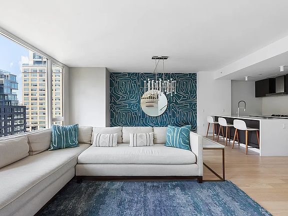 5th image of 540 W 49th St Penthouse 1N