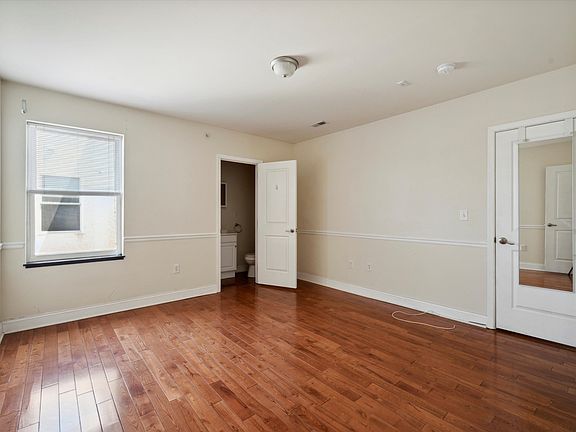 5th image of 1712 Cecil B Moore Ave #3F