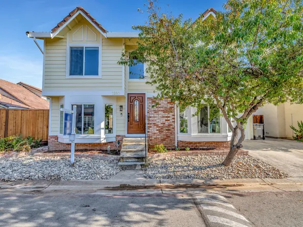 7256 Wild Creek Dr, San Jose, CA 95120
