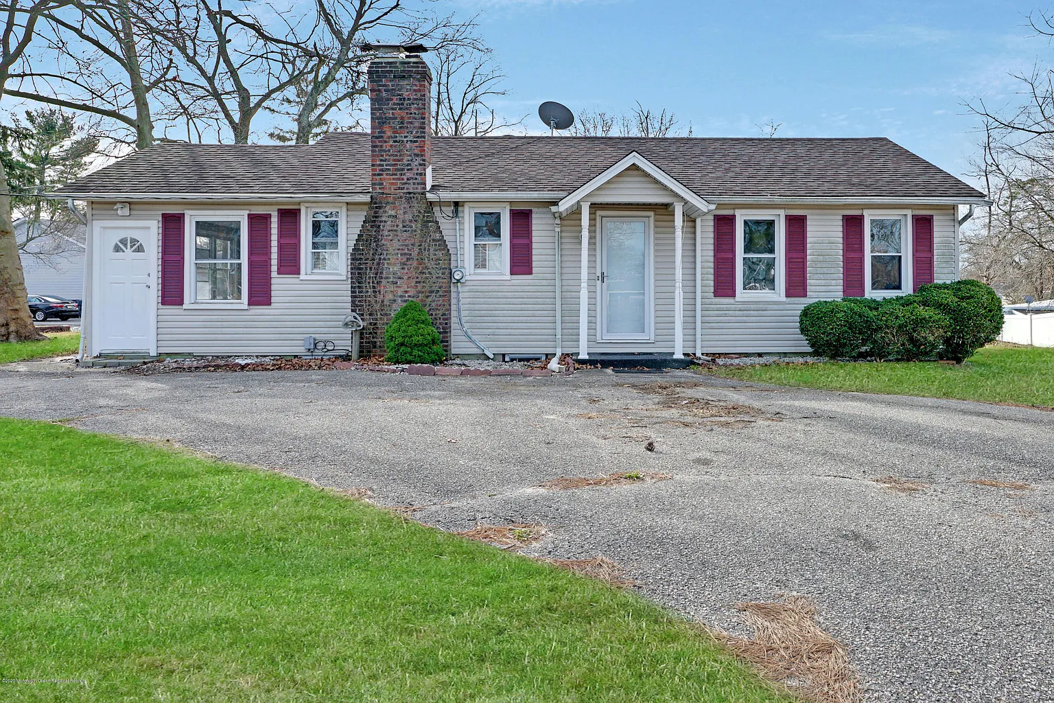 700 Ship Ave photo 1