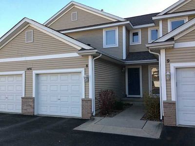 1491 Tower Ln NE Unit 8, Cedar Rapids, IA, 52402