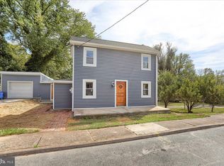 832 Highland St, Harrisburg, PA 17113